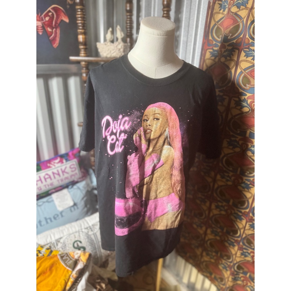Doja Cat Graphic T Shirt‎ Black Short Sleeve Music Tee